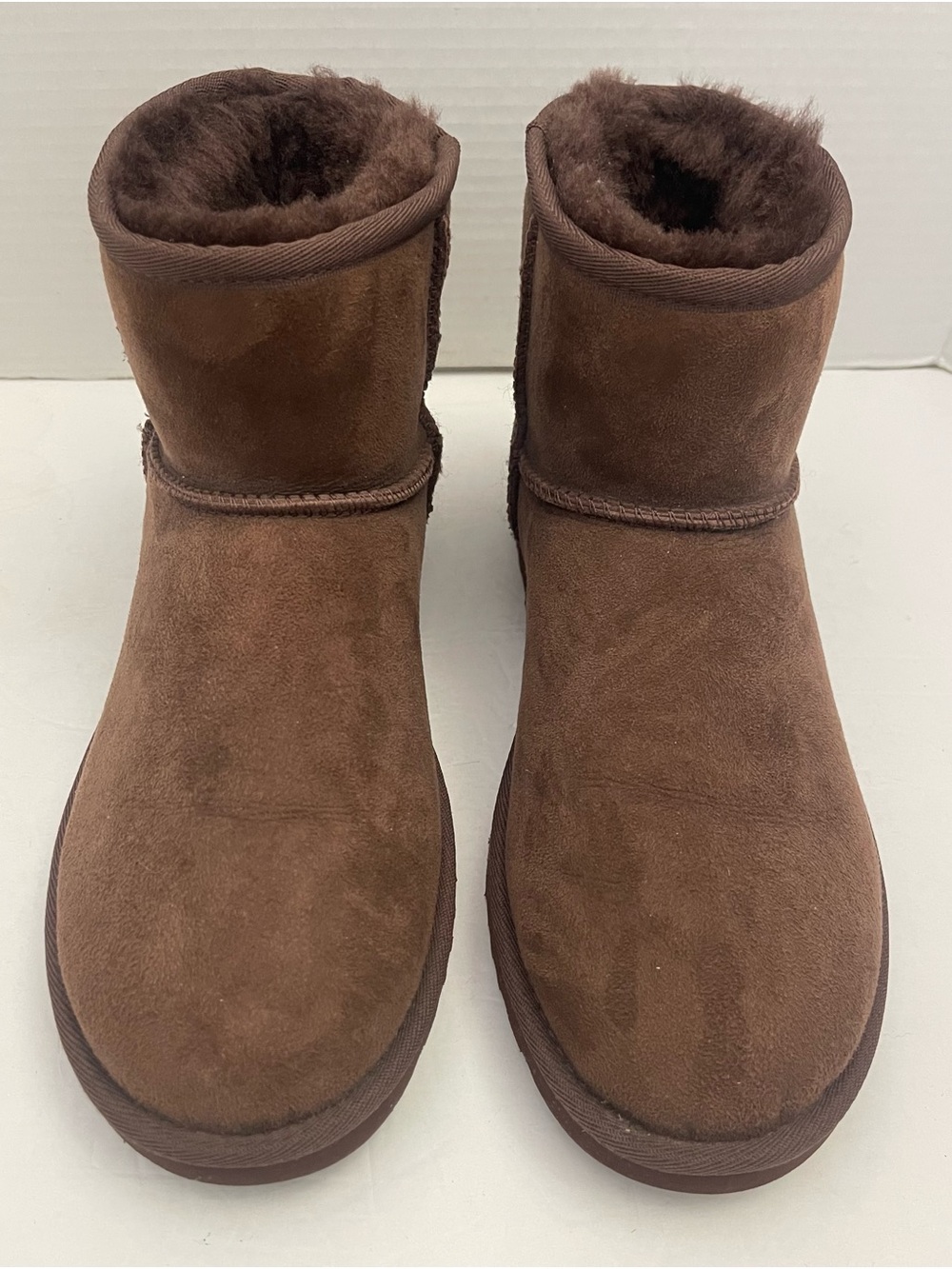 UGG WOMEN CLASSIC MINI II DUSTED COCOA - Picture 2 of 8
